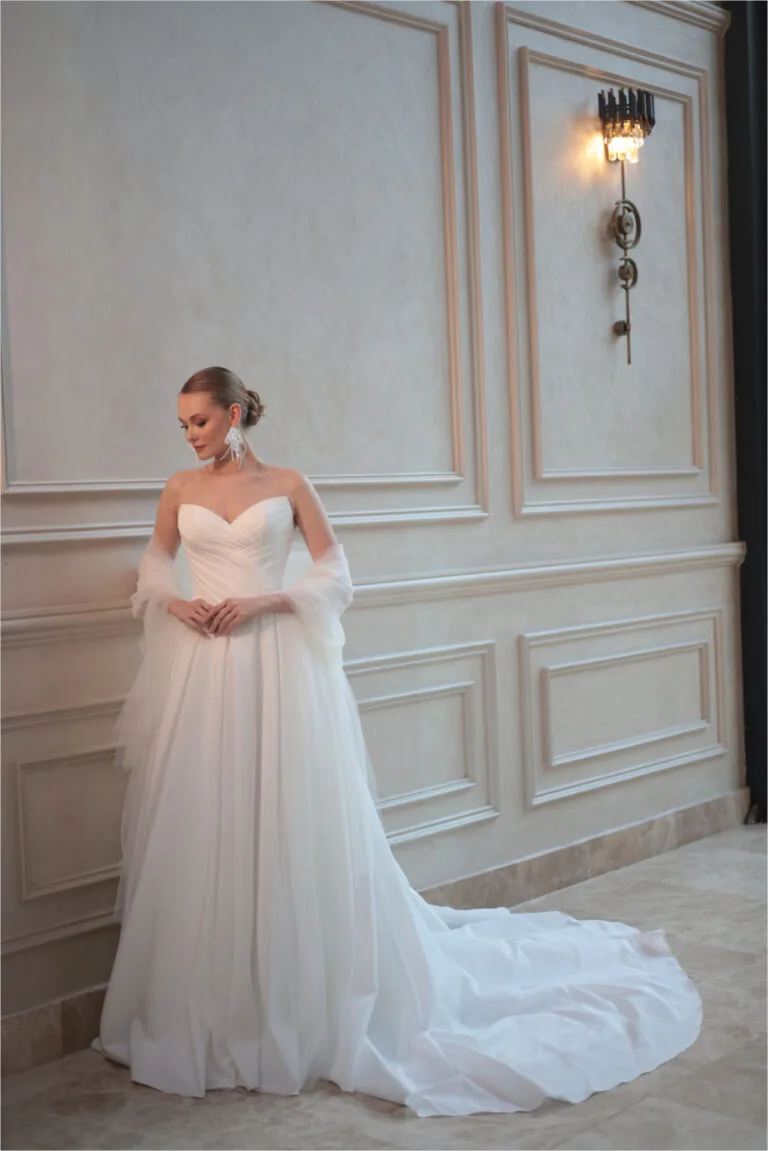 Anasayfa 4 2025 Gelinlik Modeli